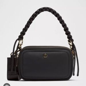 Lululemon Top Handle Camera Bag